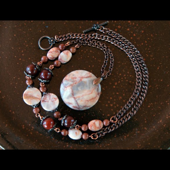 NEW Handmade - Necklace of Red Vein Marble, Carnelian and Goldstone Beads - Picture 3 of 8